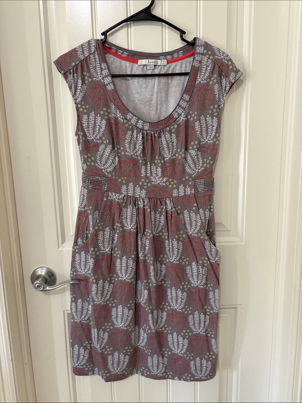Boden Scoop-Neck Mini Dress in Gray with Dusty Rose Accents
